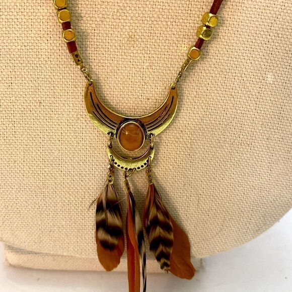 Gold color Carmel color suede fathers 3 layer orange faux stone extender new - Picture 2 of 4